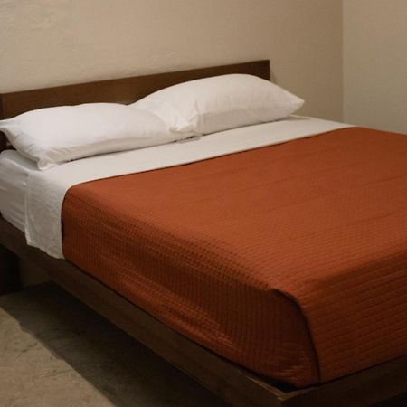 Aparthotel Xuva Mérida Esterno foto