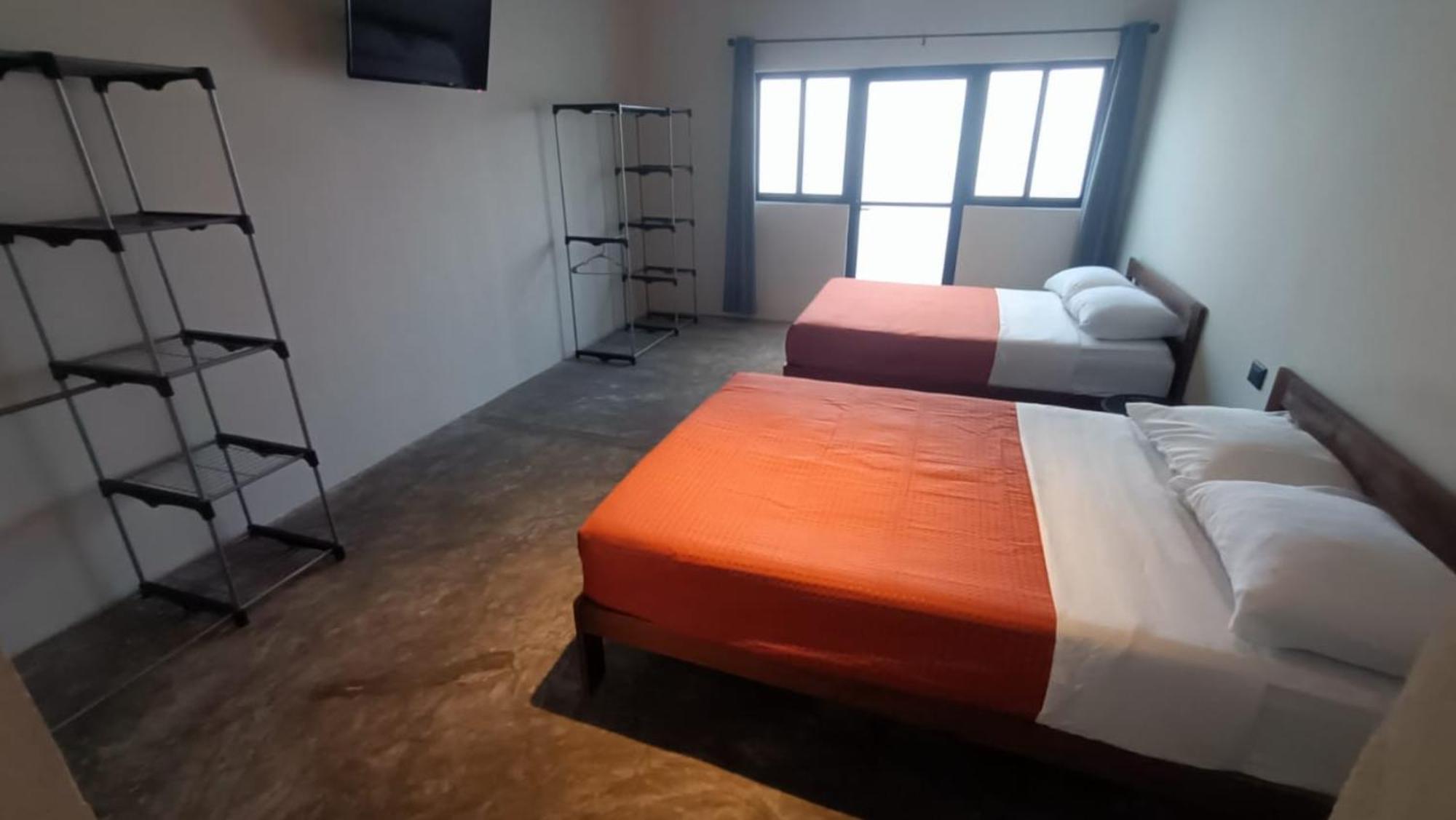 Aparthotel Xuva Mérida Esterno foto